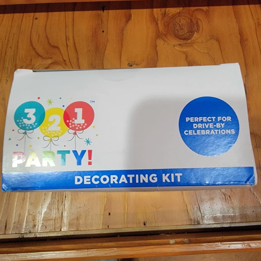 321 Party‎ Decorating Kit